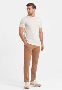 Ombre - T-shirt z nadrukiem