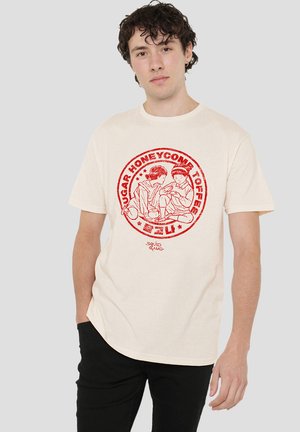 SQUID GAME DALGONA HONEYCOMB TOFFEE - Print T-shirt - off white