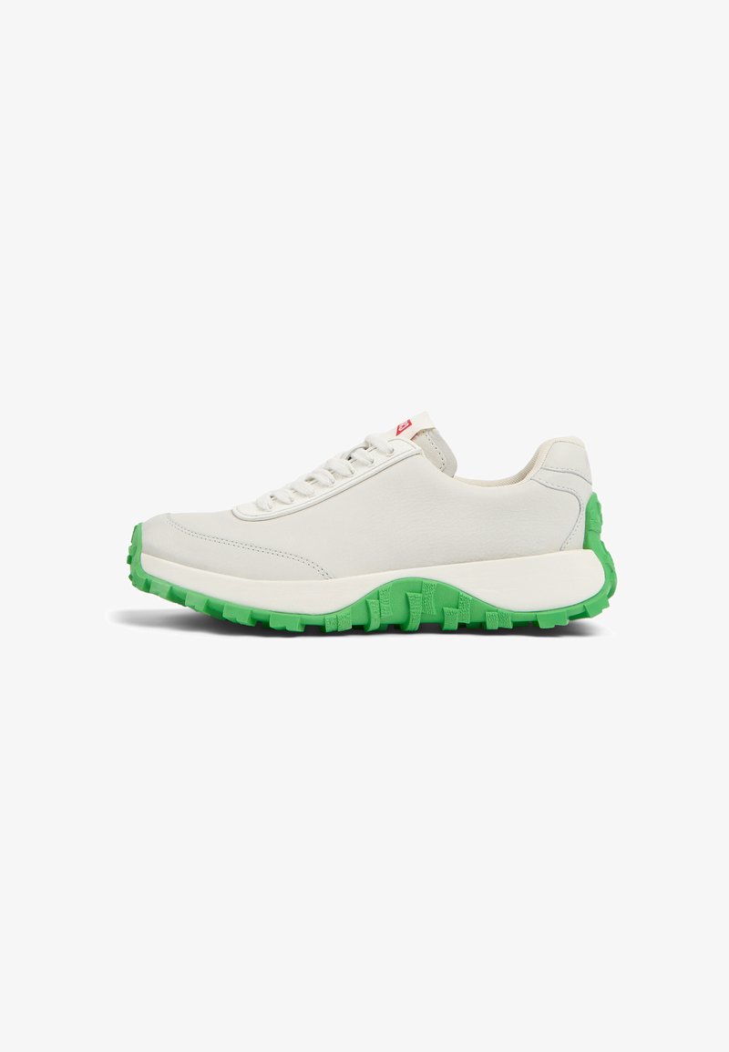 Camper DRIFT TRAIL BURDEOS - Zapatillas - weiß natural