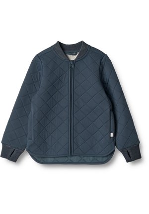 Veste matelassée bleu foncé avec col et poignets côtelés, dotée d'une fermeture éclair à l'avant et d'une texture lisse. Aucun motif ou accent visible.