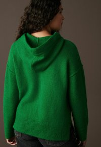 Next RELAXED FIT OVERSIZED - Džemperis su gobtuvu - green bright