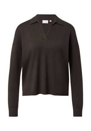 Brązowy sweter z dzianiny z dekoltem w serek, kołnierzykiem, długimi rękawami i luźnym krojem. Charakteryzuje się prążkowaną fakturą i subtelnymi detalami szwów.