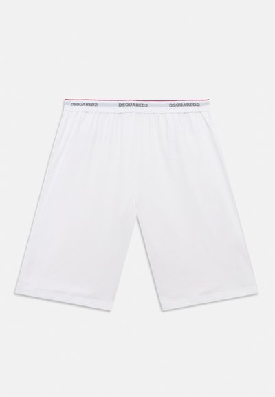 Λευκά βαμβακερά σορτς με ελαστική μέση που φέρει το λογότυπο "DSQUARED2" σε γκρι και κόκκινο. Ίσια κομμένα πόδια με περιλαίμια σε τελείωμα.
