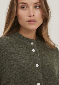 PULZ PZASTRID - Cardigan - grape leaf melange