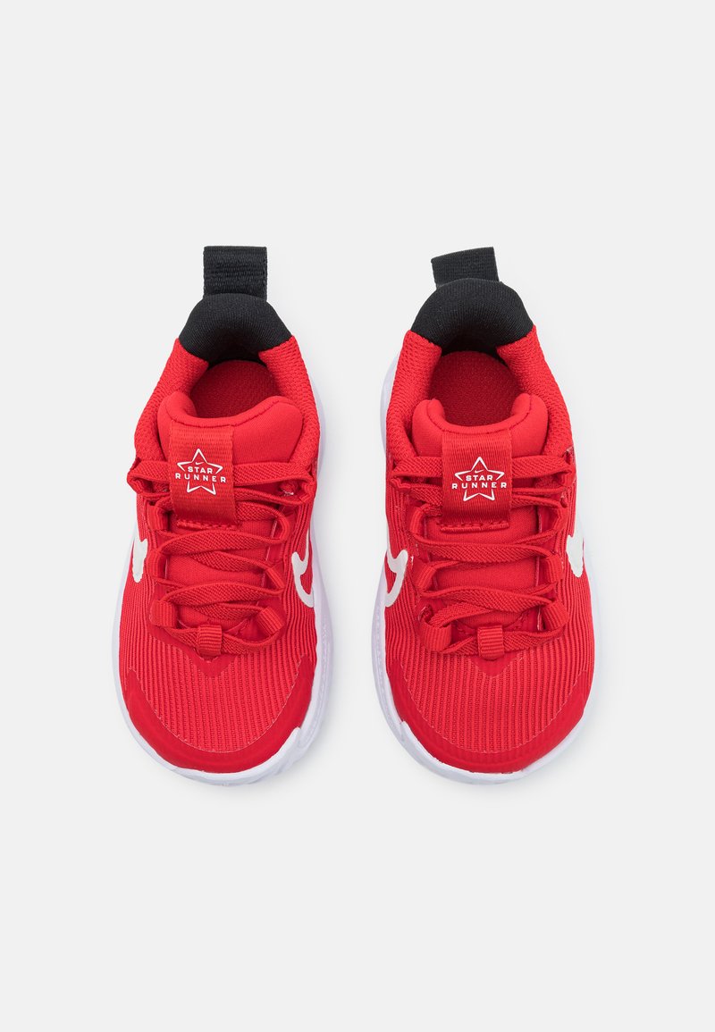 Nike Footwear Nike Star Runner Fire Nike Performance STAR