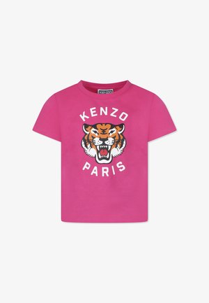 T-shirt en coton rose avec un graphique de tigre audacieux et le texte "KENZO PARIS" en blanc. Manches courtes, col rond, texture lisse.