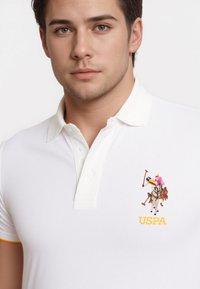 U.S. Polo Assn. KURZARM BUNTER REITER - Bluză polo - weiss