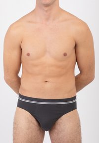 Boxer in cotone grigio con un'ampia fascia in vita caratterizzata da due strisce bianche orizzontali. Texture liscia con un design aderente.