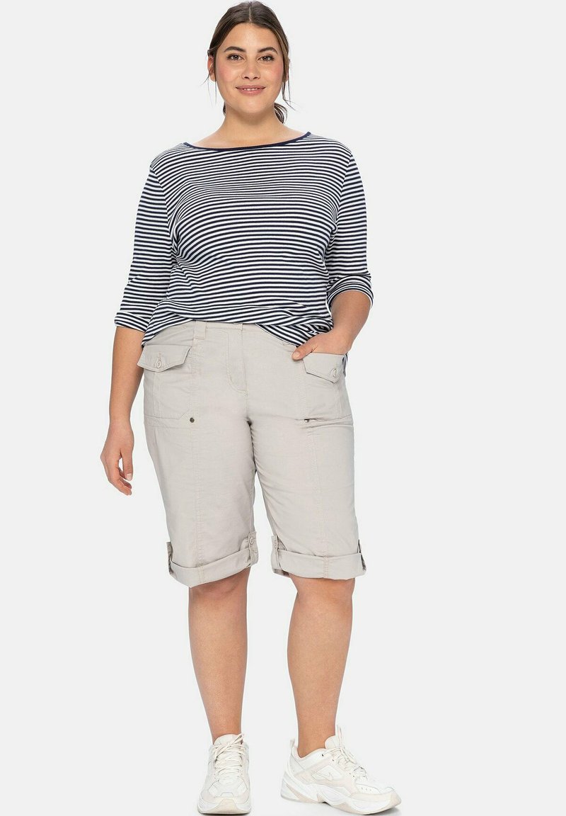 Damen Kleider | Sheego Shorts beigefarben/beige - XC75897 Damen Kleider | Sheego Shorts beigefarben/beige - XC75897
