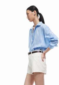 Koton Shorts vaqueros - beige