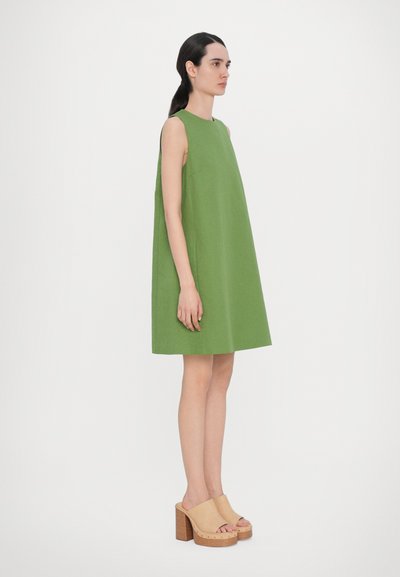 WEEKEND MaxMara RACER - Vapaa-ajan mekko - green