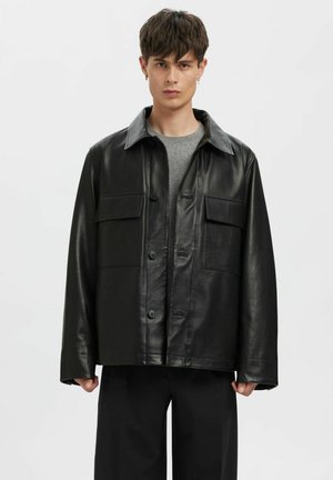 GEKNÖPFTE - Leren jas - black