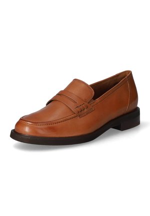 Mocassins en cuir marron avec un bout arrondi et une sangle décorative sur le devant. Dotés d'une semelle noire lisse et basse.