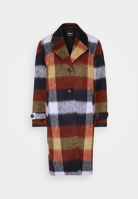 Cappotto a quadri in lana con colletto a punta, bottoni frontali e una combinazione di colori arancione, marrone, grigio e bianco con una finitura testurizzata.