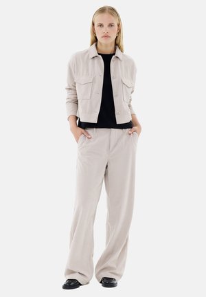 LINA CROPPED - SOFT - Summer jacket - oat milk