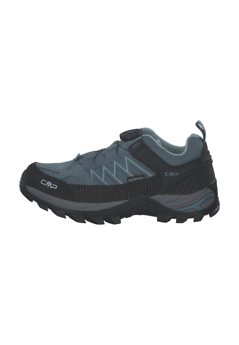 Zapato de senderismo impermeable en gris oscuro y negro, con un upper texturizado, suela acolchada y un mecanismo de ajuste para un fit seguro.