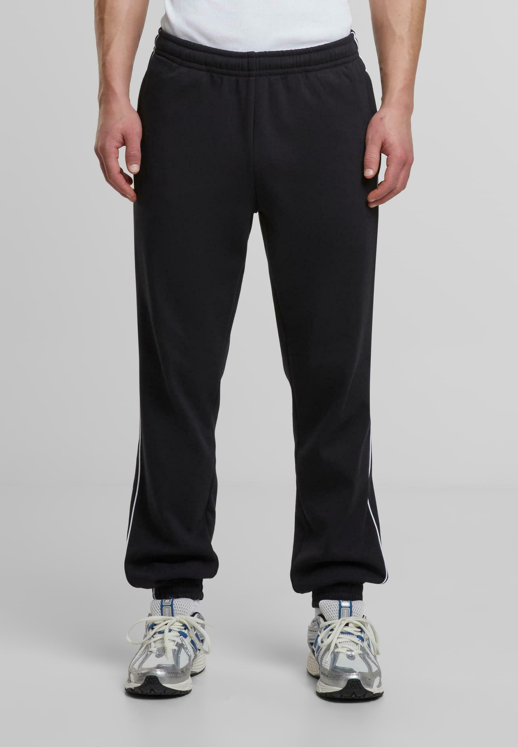Southpole BONDED Tracksuit bottoms black Zalando