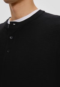 s.Oliver - Bluzka z długim rękawem