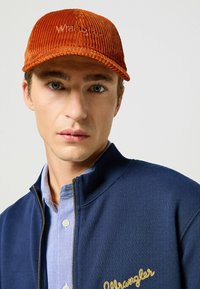 Wrangler CORDUROY CAP - Keps - gingerbread
