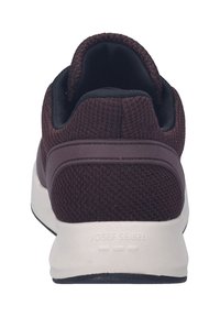 Josef Seibel Matalavartiset tennarit - carmin schwarz