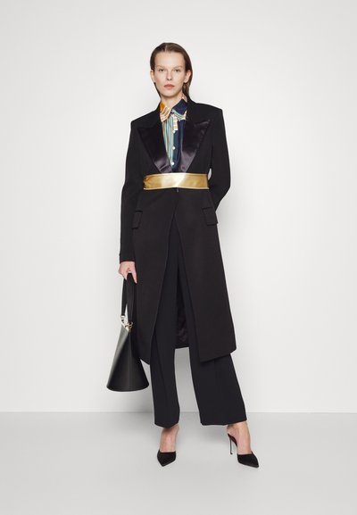 Victoria Beckham PEEKABOO - Klassikaline mantel - black