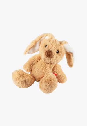 Weiches Plüschhäschen mit hellbraunem Fell, großen Schlappohren, kleinem braunem Näschen und runden Augen. Hat einen roten Anhänger an einer Pfote.
