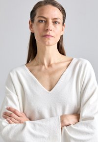 KNITID BELL SLEEVE - Maglione - white