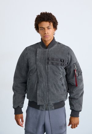 Alpha Industries COMBAT - Chaquetas bomber - black