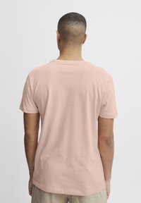 Blend BHTee - Marškinėliai su spaudiniu - rose cloud
