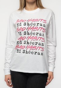 Paradiso Clothing ED SHEERAN BAD HABITS - Long sleeved top - white