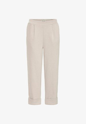 Svijetlosmeđe hlače od mekog materijala, s opuštenim krojem, podvrnutim manžetama i bočnim džepovima s glatkom teksturom.