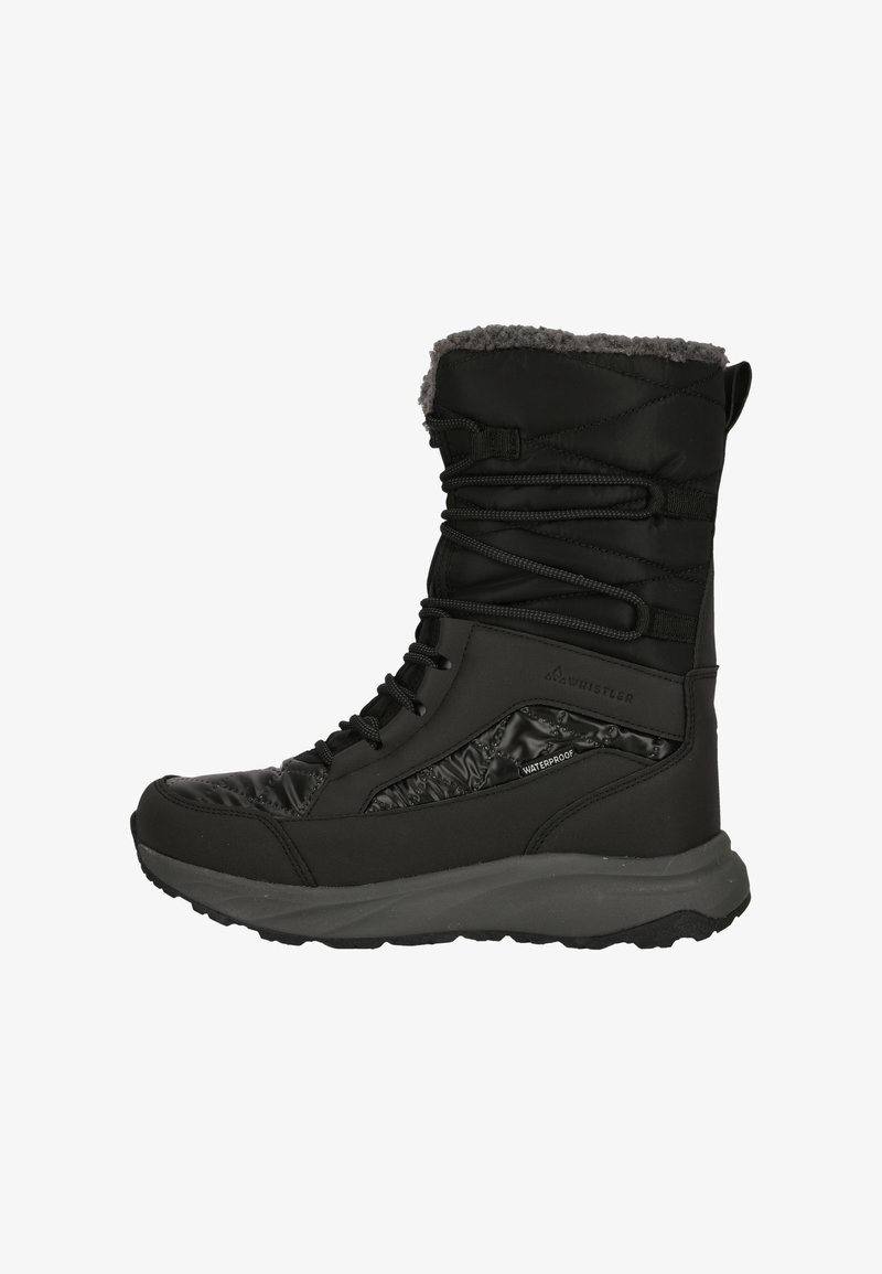 Svart vattentät vinterstövel med ett texturerat material, foder i päls runt kragen och elastiska snören. Har en robust gummisula för bra grepp.