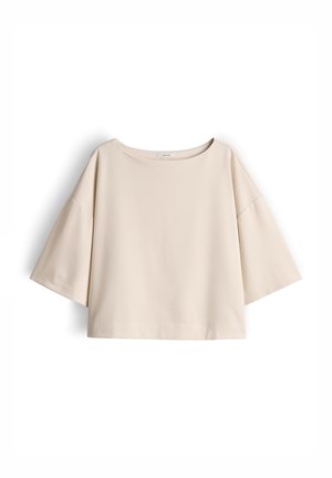 Beige cropped top met wijde mouwen, boothals, losse pasvorm en verlaagde schoudernaden.