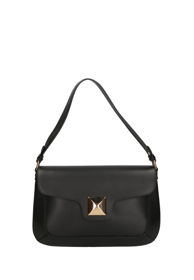 Borsa a tracolla in pelle nera di forma rettangolare, con un accento metallico dorato sulla patta anteriore e una singola tracolla.
