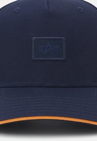 Alpha Industries ALPHA ESSENTIALS UNISEX - Šiltovka - ultra navy