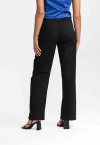 MELA HOHEM BUND WEITEM BEIN  - Broek - schwarz
