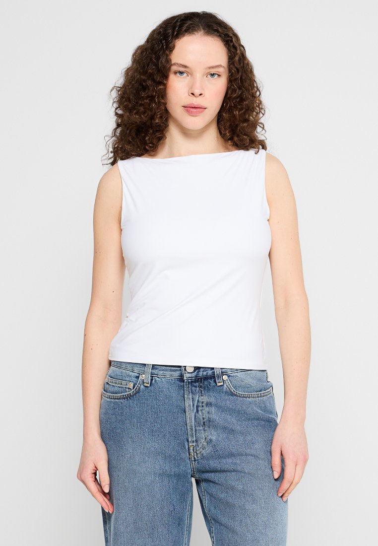 Abercrombie & Fitch Top wit Abercrombie & Fitch Top wit