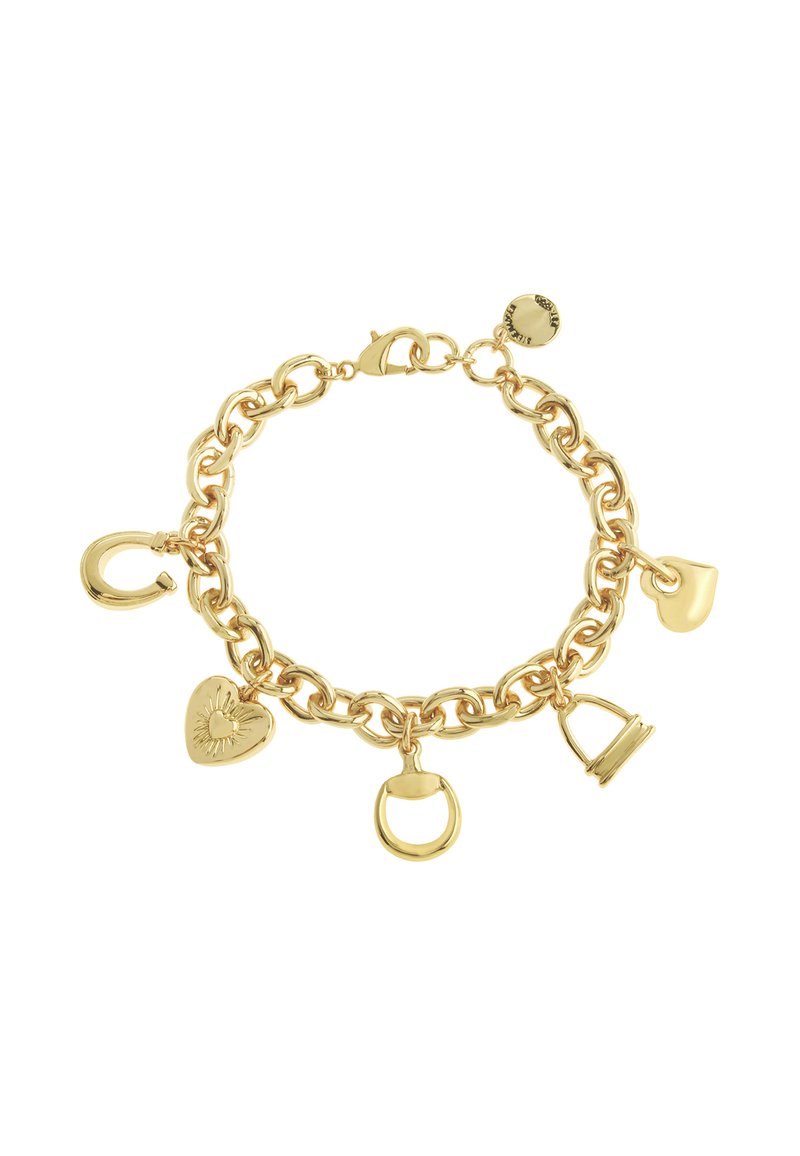 Goldene Kettenarmband mit mehreren Charms, darunter ein Herz, ein Schloss und ein Haken. Glatte Metalloberfläche und großes Glieddesign.