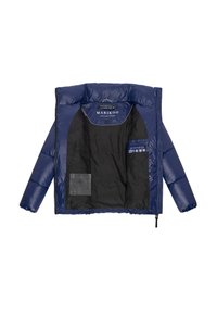 Granatowa kurtka puchowa z błyszczącą powłoką, z czarnym wnętrzem, kieszenią na zamek i metką z logo przy kołnierzu.