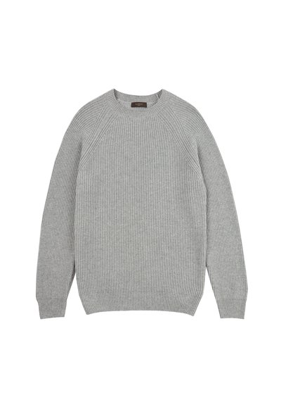 Grauer Strickpullover mit gerippter Textur, Rundhalsausschnitt und Raglanärmeln. Verfügt über subtile horizontale Muster.