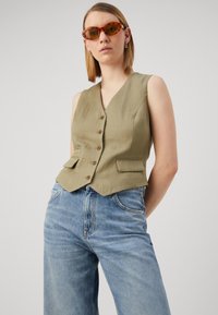 DKNY VEST - Veste - light fatigue