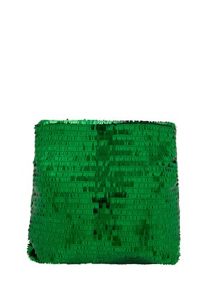 Clutches - green