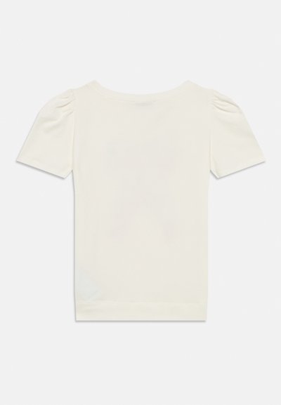Κοντομάνικη κρεμ μπλούζα με στρογγυλή λαιμόκοψη και φουσκωτά ραφές στους ώμους. Λείο, ελαφρύ ύφασμα, εφαρμοστή γραμμή. Χωρίς σχέδια ή διακοσμητικά στοιχεία.
