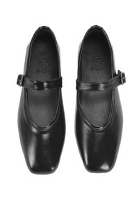 Schwarze Leder-Mary Jane-Ballerinas mit quadratischer Zehenform, schmalem Riemen über dem Spann und einer glatten, glänzenden Oberfläche. Logo eingeprägt im Inneren.