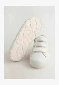 Non sélectionné, white touch fastening