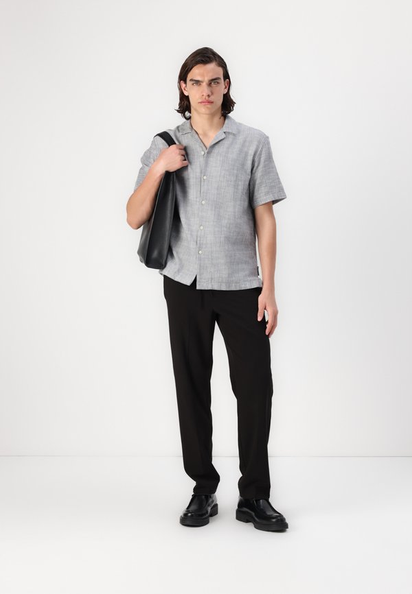 RELAXED SHIRT - Shirt4