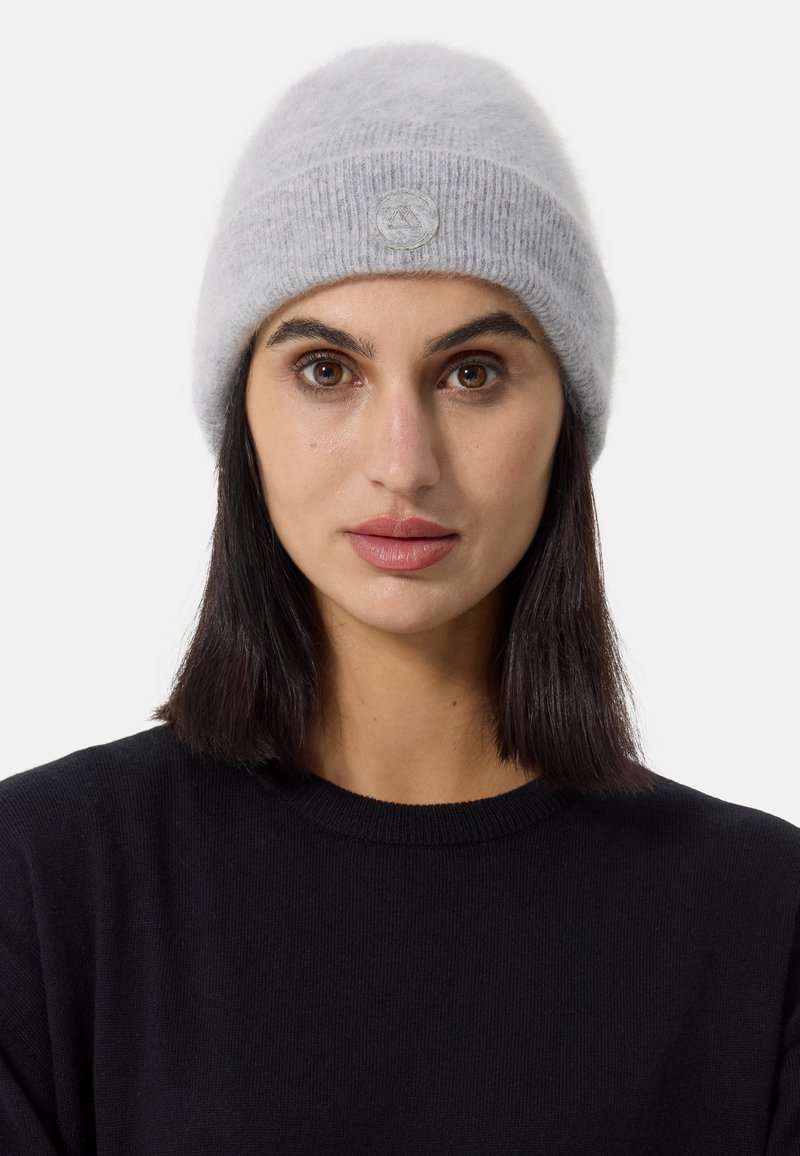 CASH-MERE CASH-MERE MÜTZE BRUSHED - Čepice - hellgrau