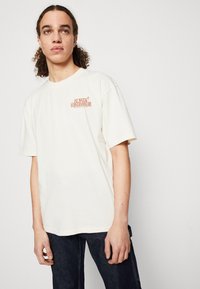 Edwin EMANATION UNISEX - T-shirt con stampa - whisper white
