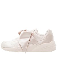 FENTY x PUMA Chaussons nude (Seconde main) ZALANDO