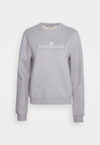 Šedá mikina z bavlněné směsi, s dlouhými rukávy, ribbovanými manžetami a lemem, s bílým potiskem "HOLZWEILER" na přední straně.